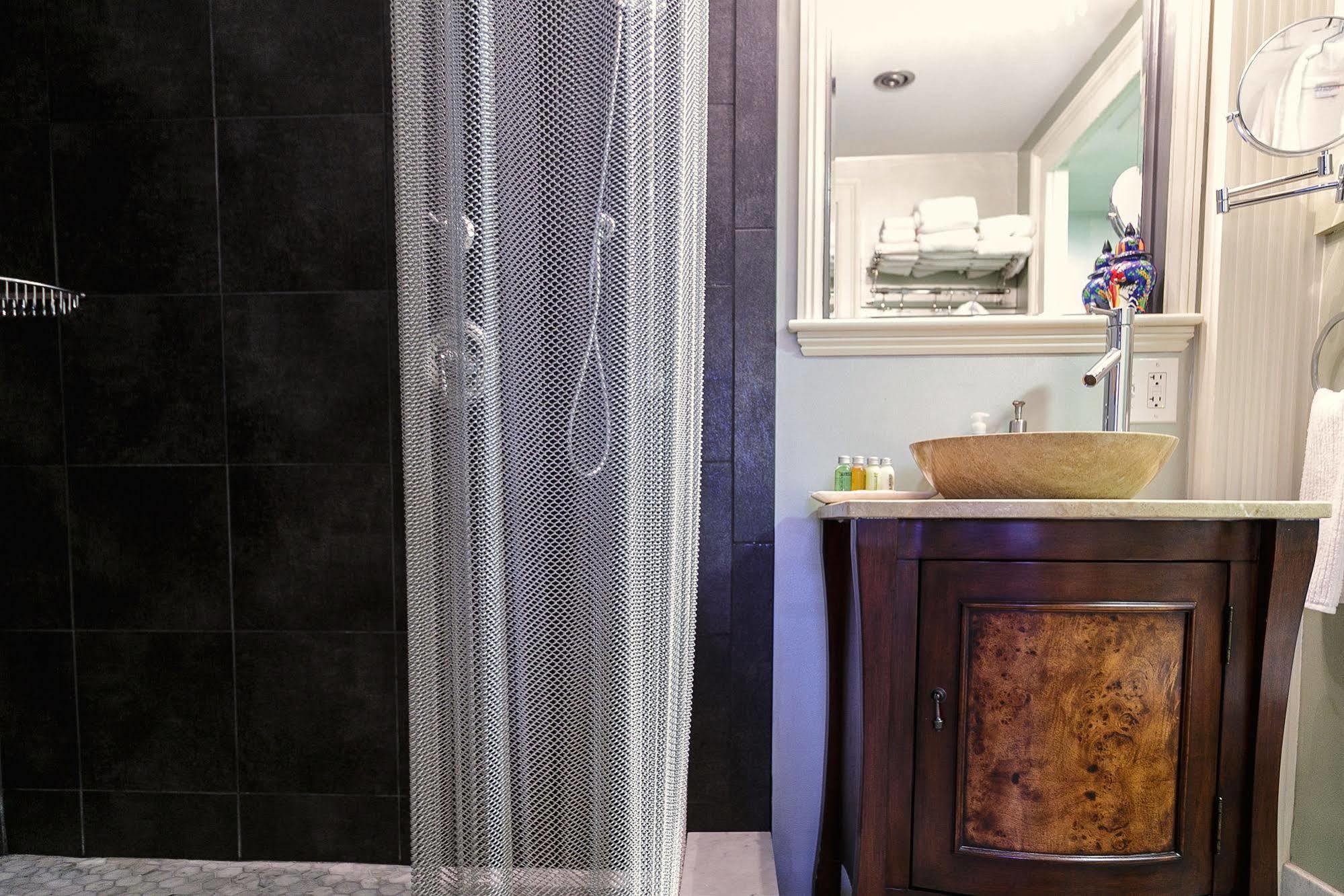 Moroccan Boutique Guest House Бостън Екстериор снимка